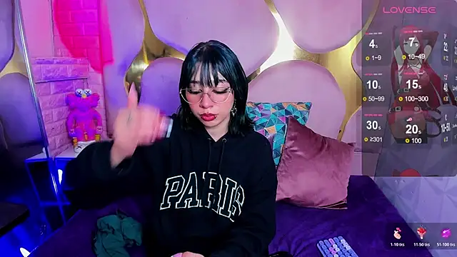 NaniiSisy's cam snapshot