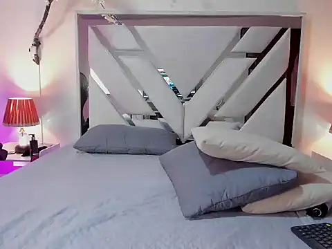 victoria_grey__'s cam snapshot