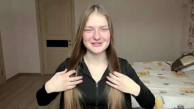 Milayouknow's cam snapshot