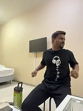 bhagihero live sex cam