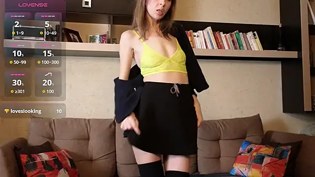 TheGoldenWoman's cam snapshot