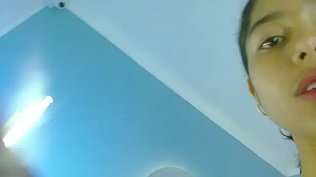 Milaa_Star_'s cam snapshot