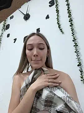 -HollyWay-'s cam snapshot