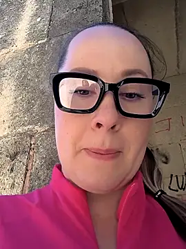 Mona_Plus's cam snapshot