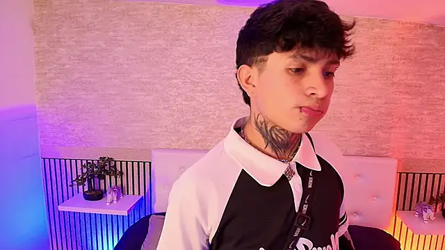 angell_thomas live sex cam