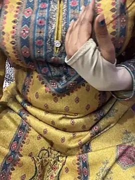 Curvy_Ambika's cam snapshot