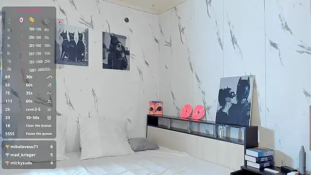 SophieRayne live sex cam