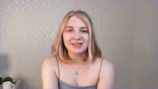 AlbaPolitte's cam snapshot