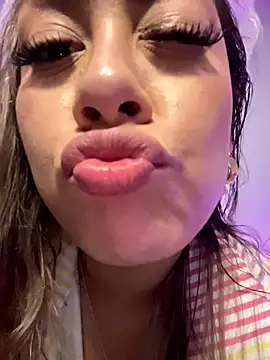 Im_sophiie live sex cam