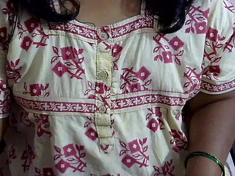 Vennela-1-Telugu live sex cam