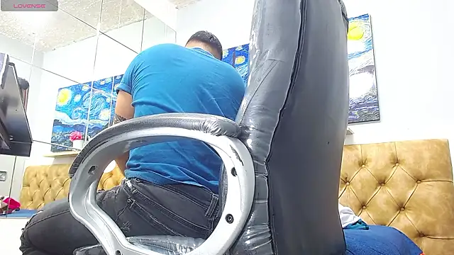 Axel_Castillo21 live sex cam