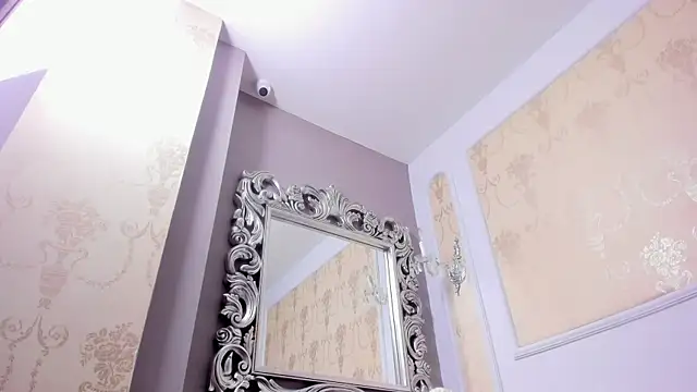 lyanmaster live sex cam