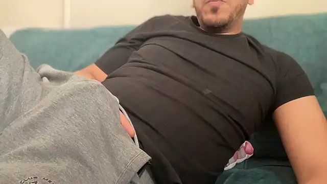 Mooka69 live sex cam