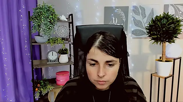 MartaEdams's cam snapshot