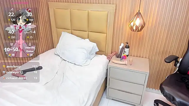 LOLAMAXI live sex cam