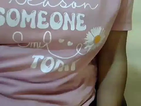 Cute_Aayera's cam snapshot