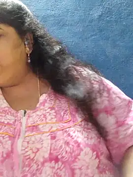 tamilthanushri live sex cam
