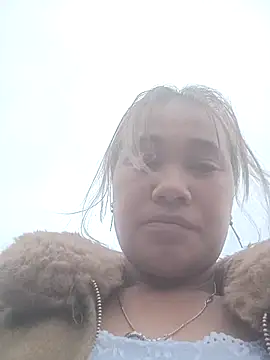 cutebobi's cam snapshot