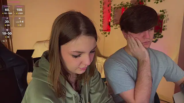 RobertAndLinela live sex cam