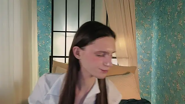 madi_snow live sex cam