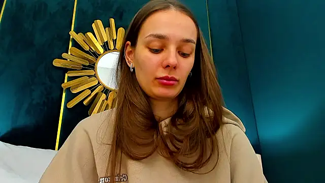 AprilWong live sex cam