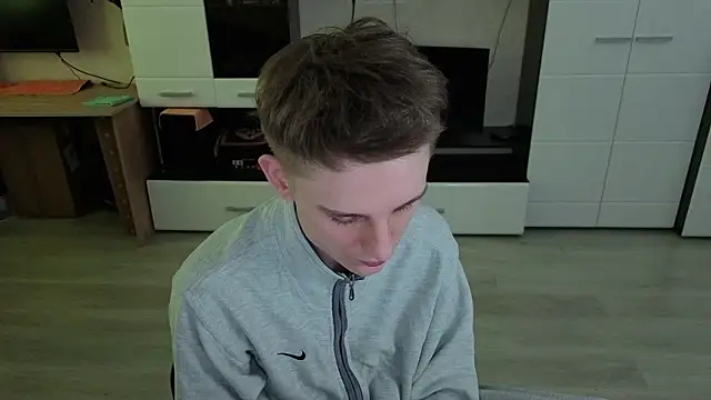 angryzan's cam snapshot