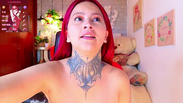 meghan_nill's cam snapshot