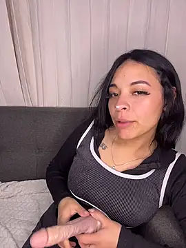 cristal__violetaa's cam snapshot