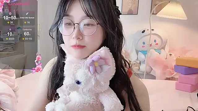 Luminous4173 live sex cam