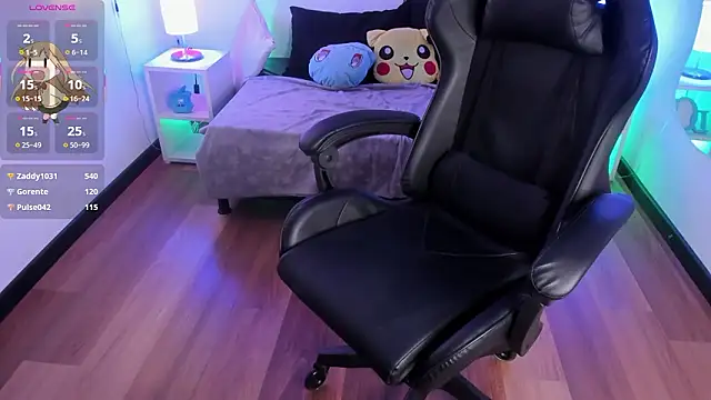 lucky-leah live sex cam