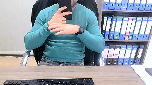 Evasionee live sex cam