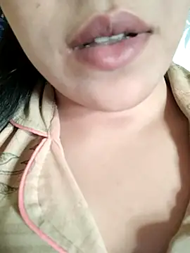 Anki-doll live sex cam