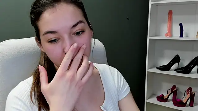 Meagn_Extasy's cam snapshot