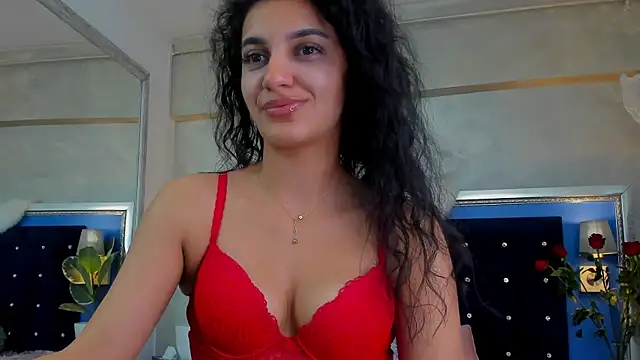 YasmineDelight's cam snapshot