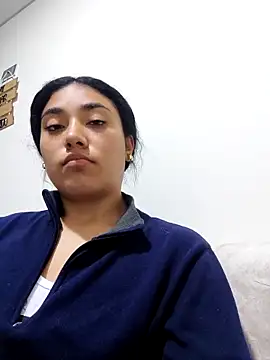 AmberGold-'s cam snapshot