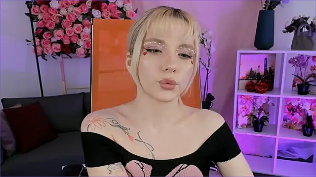 AuroraWrenfield's cam snapshot