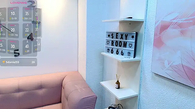 Luna_Millers live sex cam