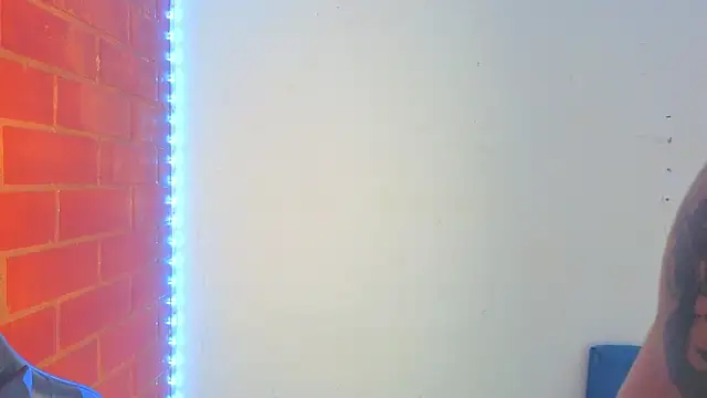 Demitryo live sex cam