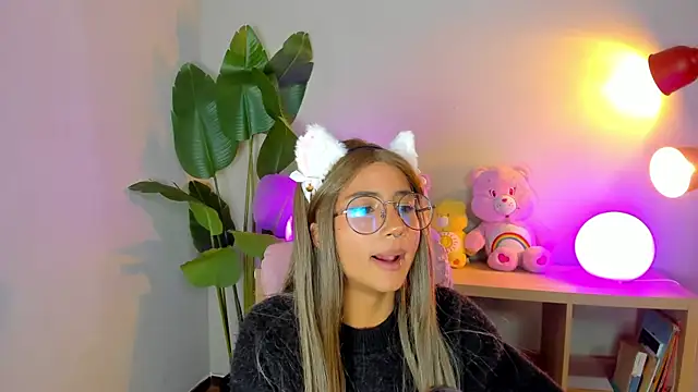 Lia_flor's cam snapshot