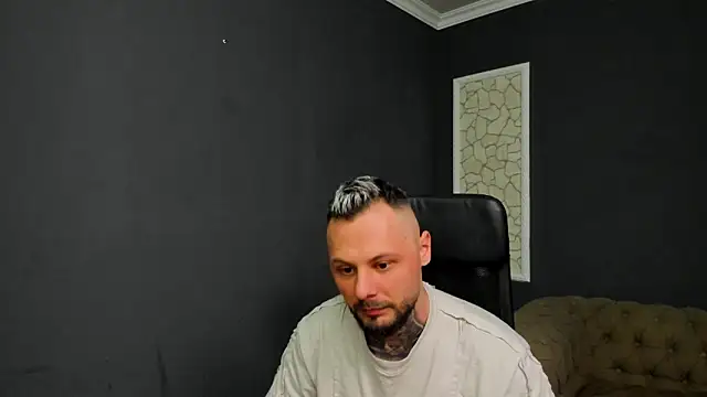 BrianHunts live sex cam