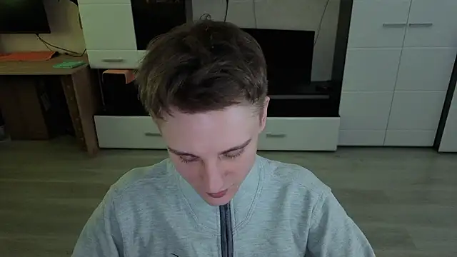 angryzan live sex cam