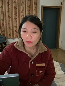 xiiuuff18 live sex cam