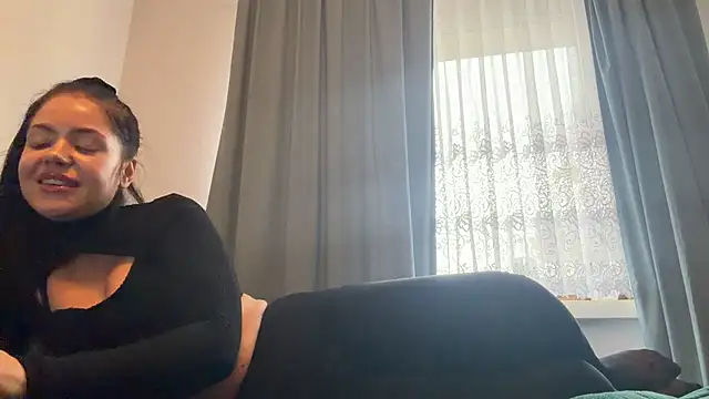 NicoleSensual's cam snapshot