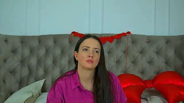 ElinaBellucci's cam snapshot