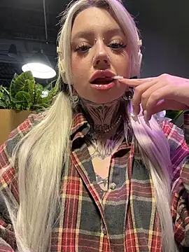 Chiibi's cam snapshot