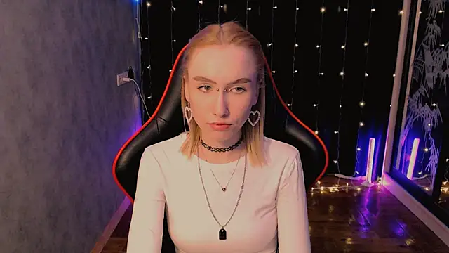 crybambi's cam snapshot