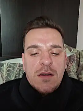 Huge_cock22cm live sex cam