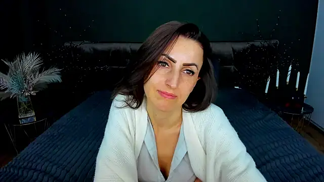 Rebecca_Diamond live sex cam