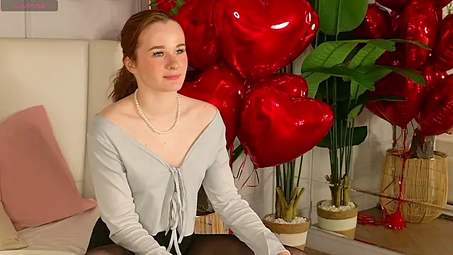 Abigail_Forland's cam snapshot