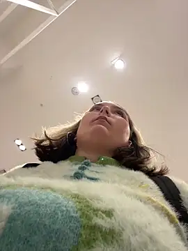 KateBurlesk's cam snapshot